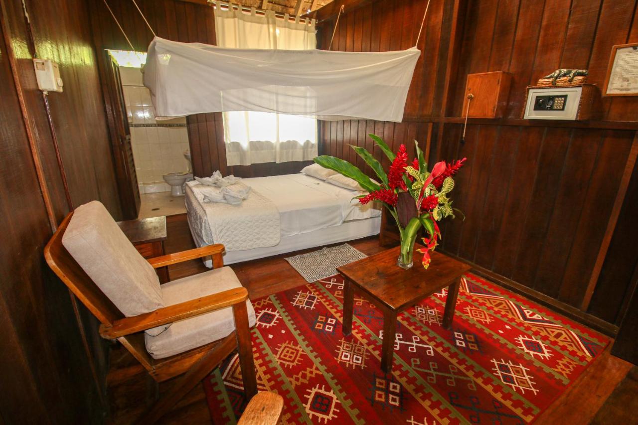 Sandoval Lake Lodge Пуерто-Мальдонадо Екстер'єр фото